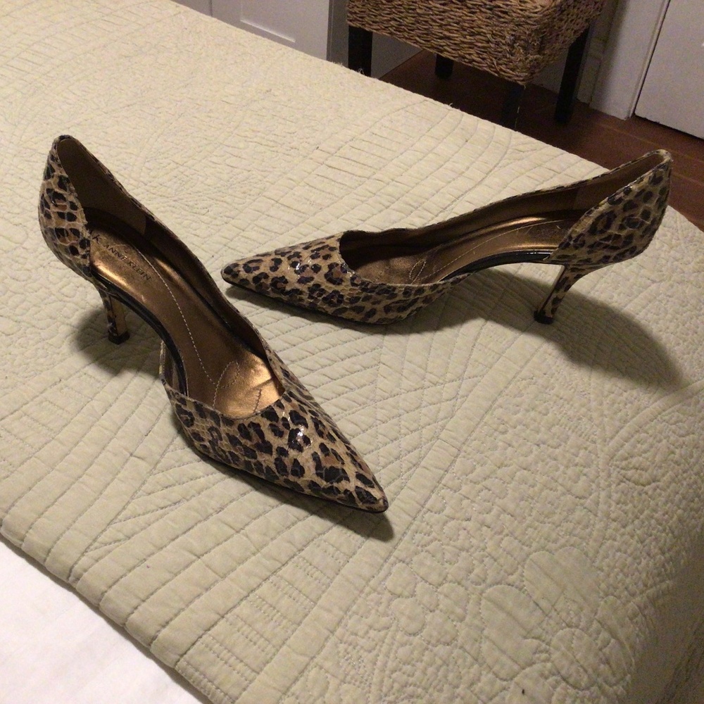 High heel leopard print